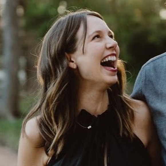 Meet your Posher, Alysha - Picture 1 of 1